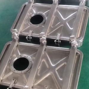 Large Square Three Pressure Strips Sight Glass Manway